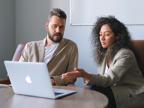 Sharing Files That Self-Destruct